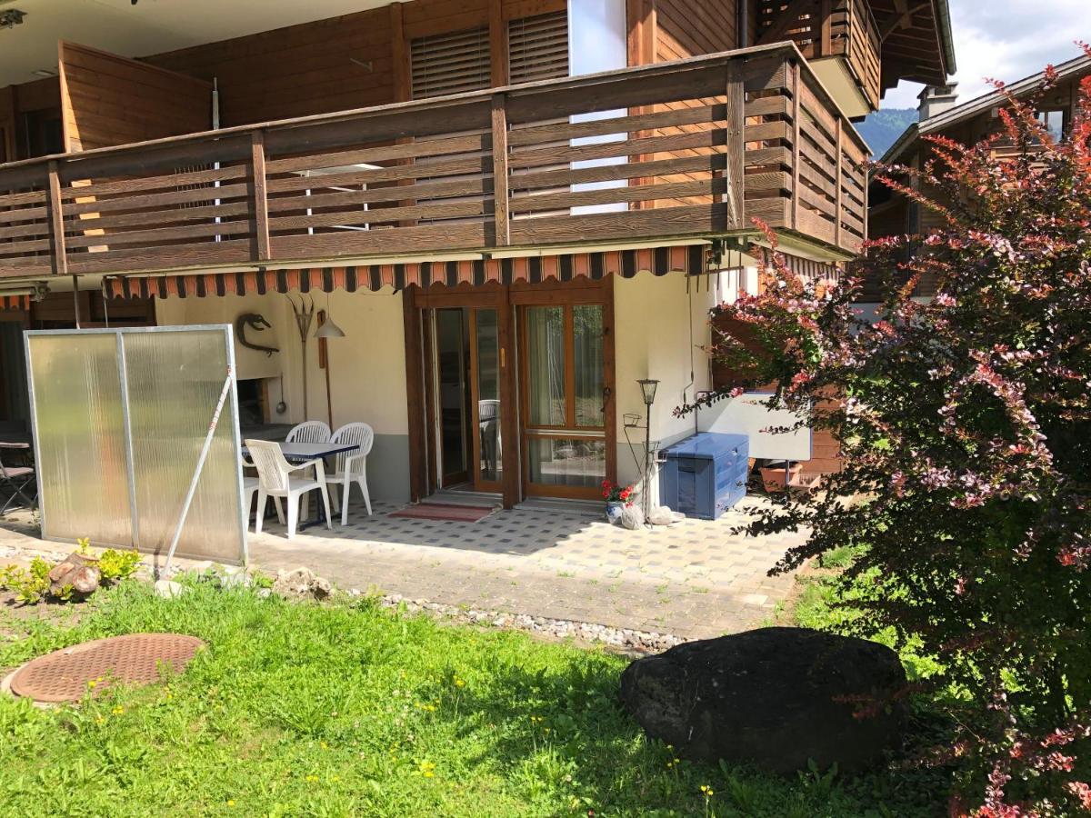 Apartment Laura Wilderswil Bagian luar foto